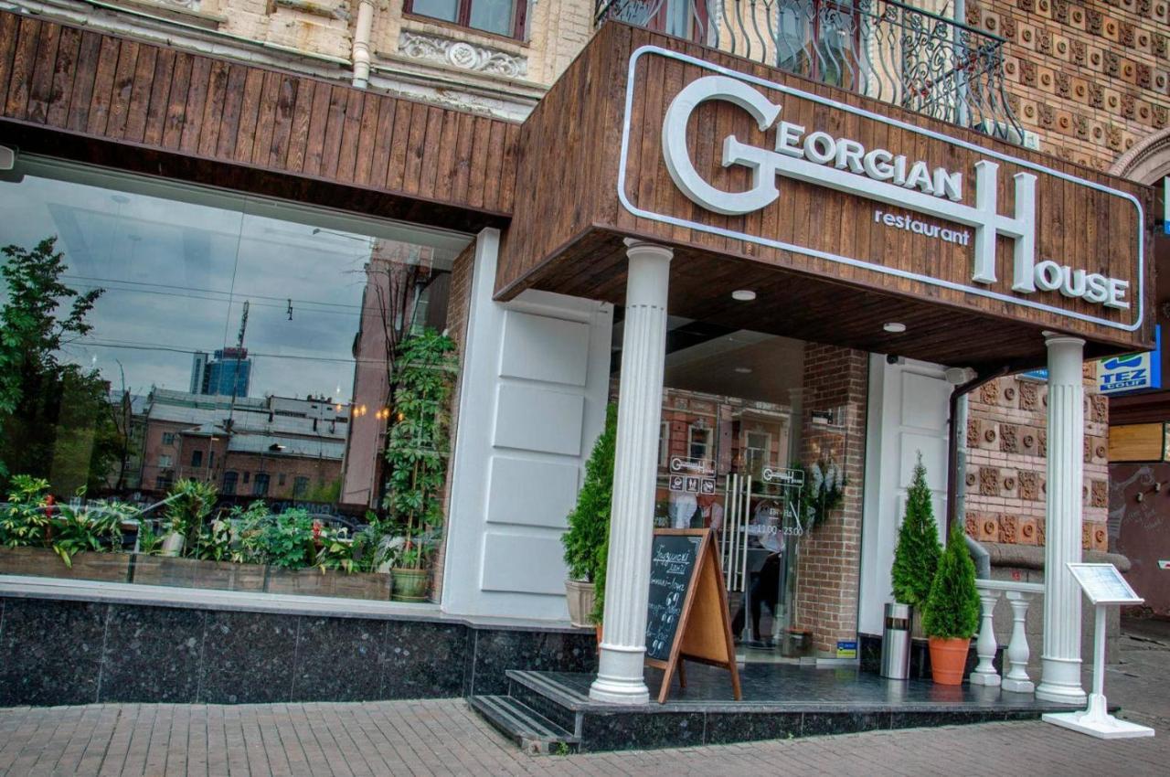 U-Compass Kyiv Exterior foto